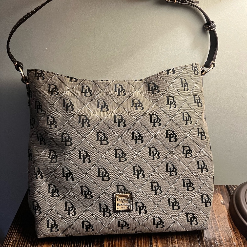 Dooney & Bourke Shoulder Bag